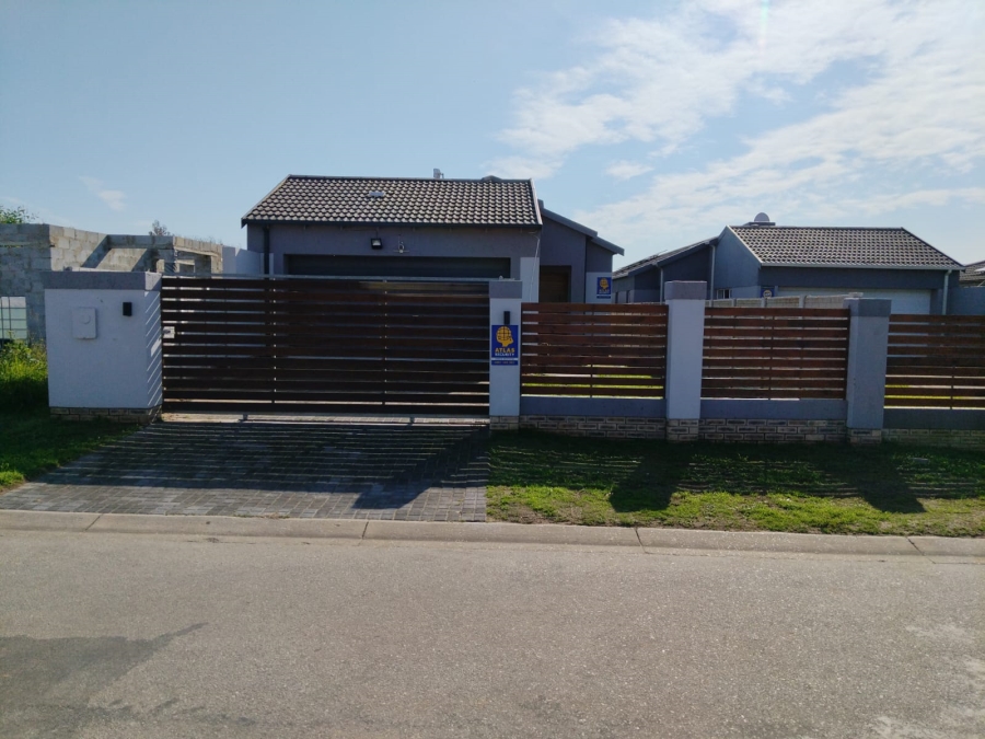 3 Bedroom Property for Sale in Fairview Eastern Cape